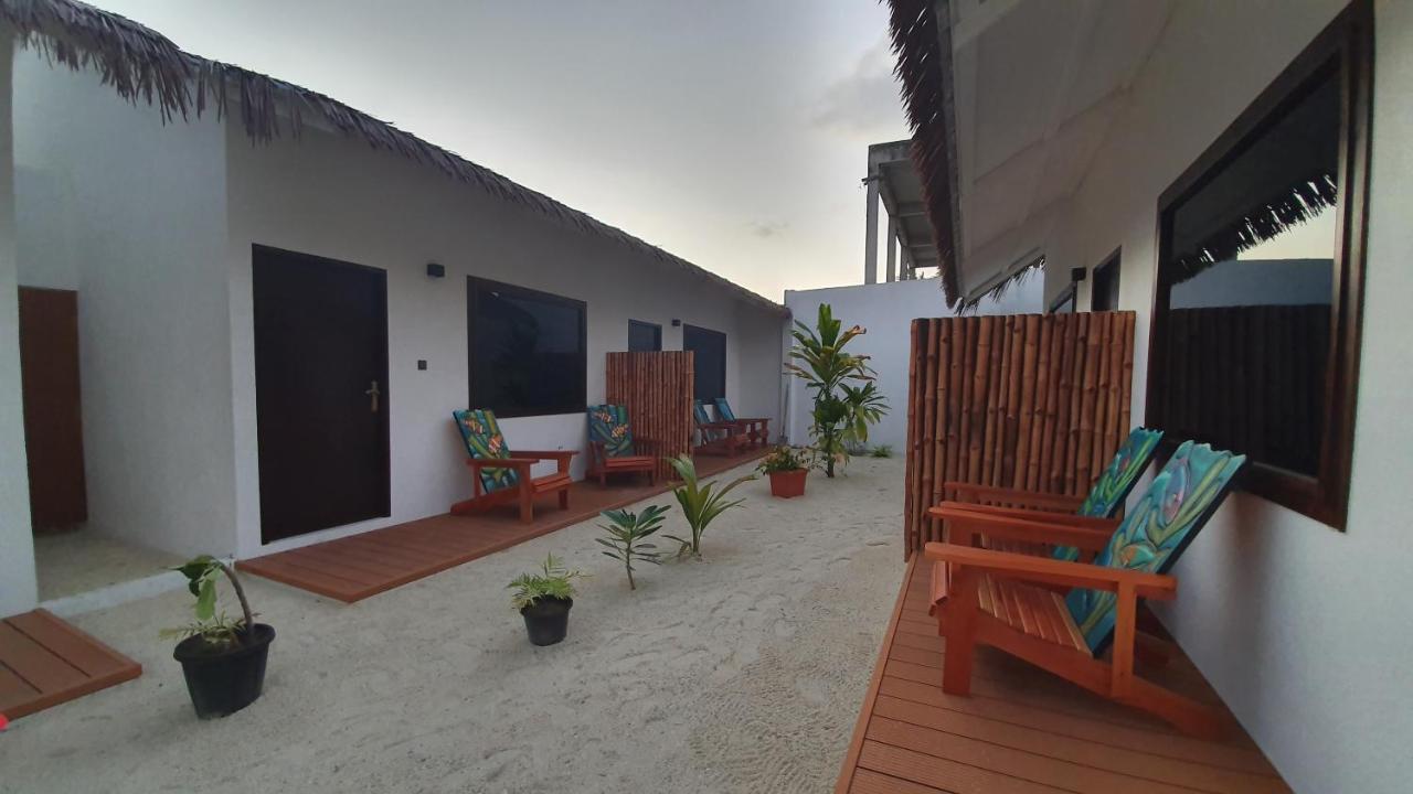 Blue World Dharavandhoo Exterior photo